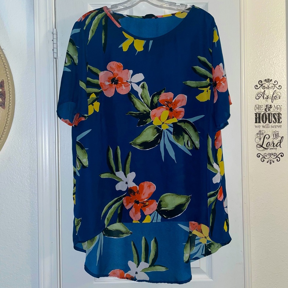 👗3 For $10 *FINAL PRICE* SHEIN Blouse